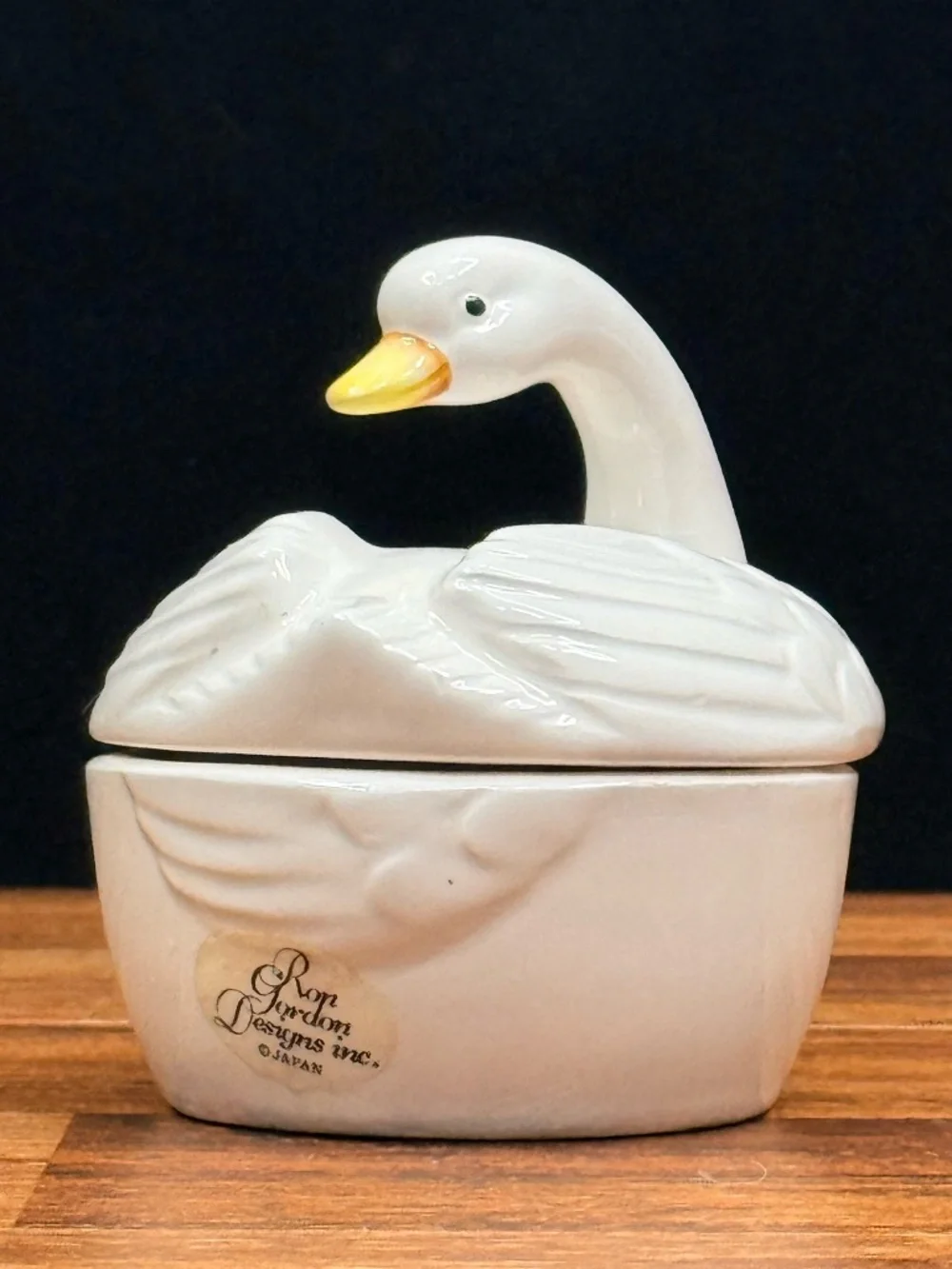 1982 RON GORDON DESIGNS, INC. Swan Trinket Dish